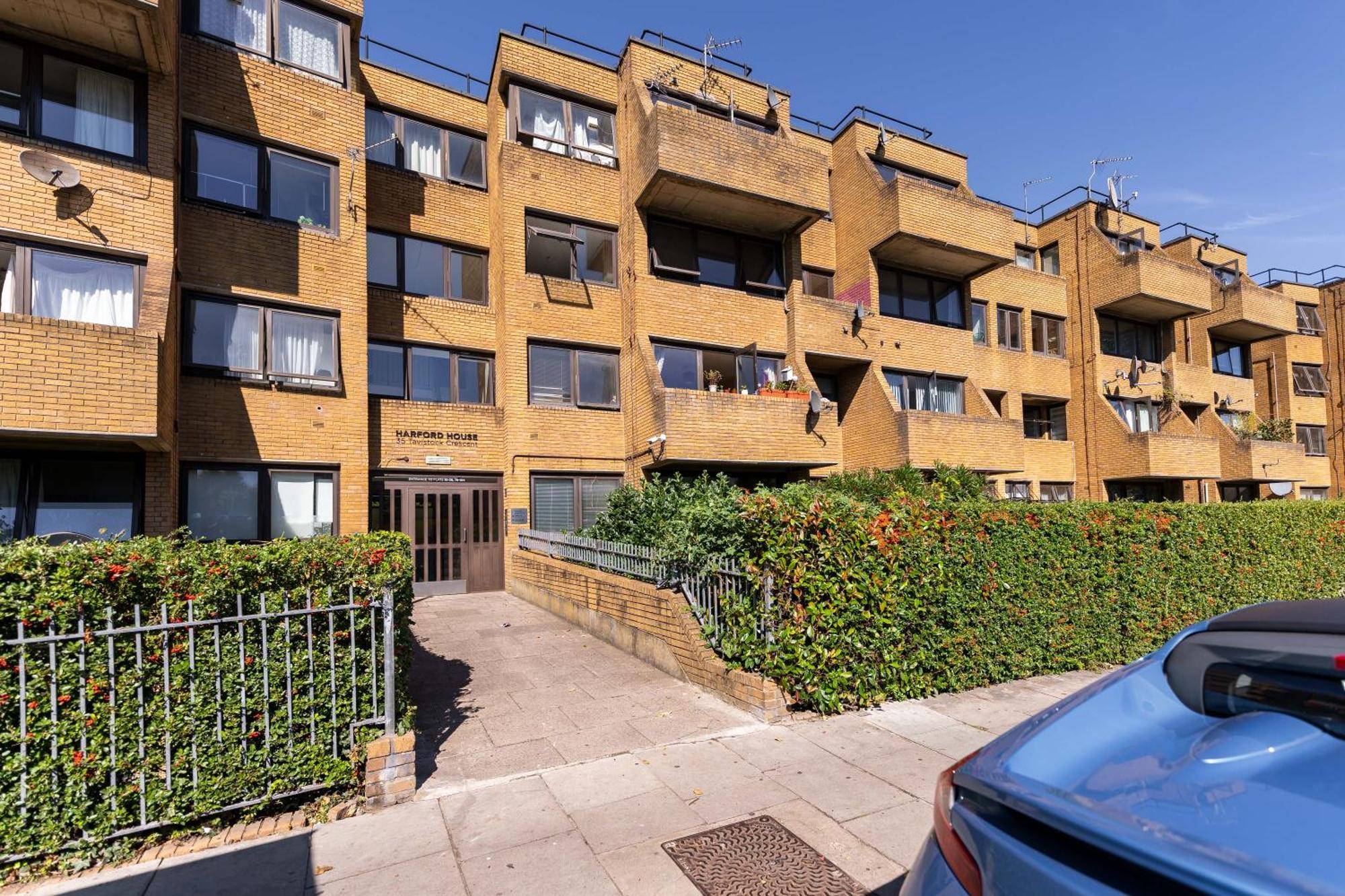 Luxury 3 Bedroom Flat With Balcony In Westbourne Park London Eksteriør bilde